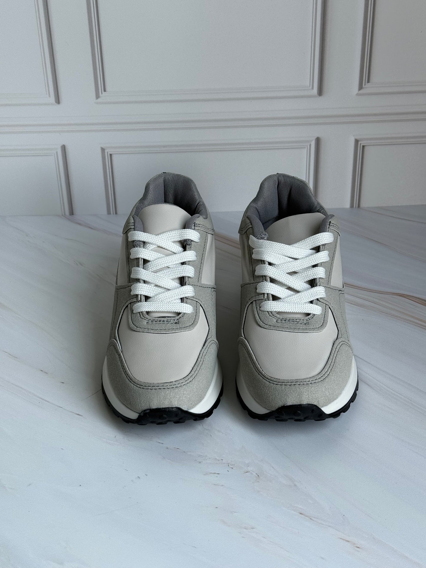 Leny Grey
