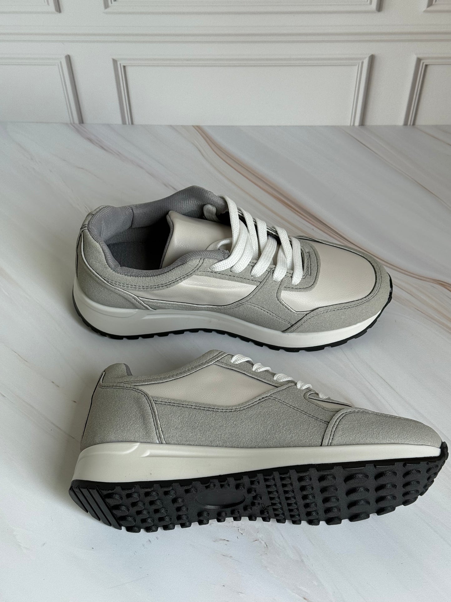 Leny Grey